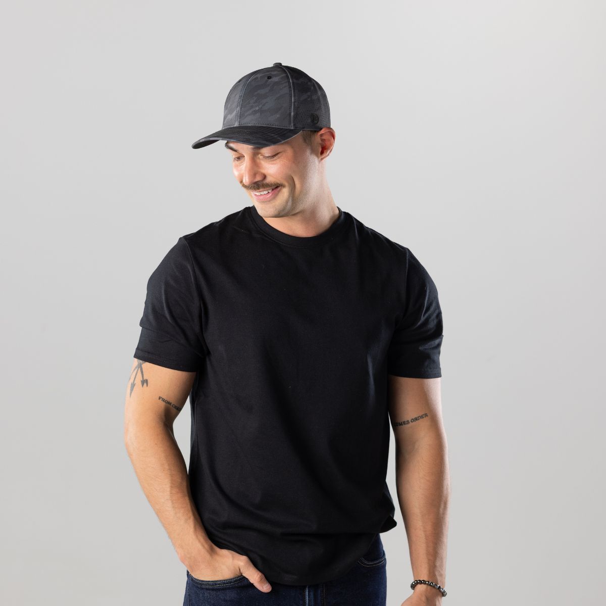 Bare Curved Elite Charcoal Camo