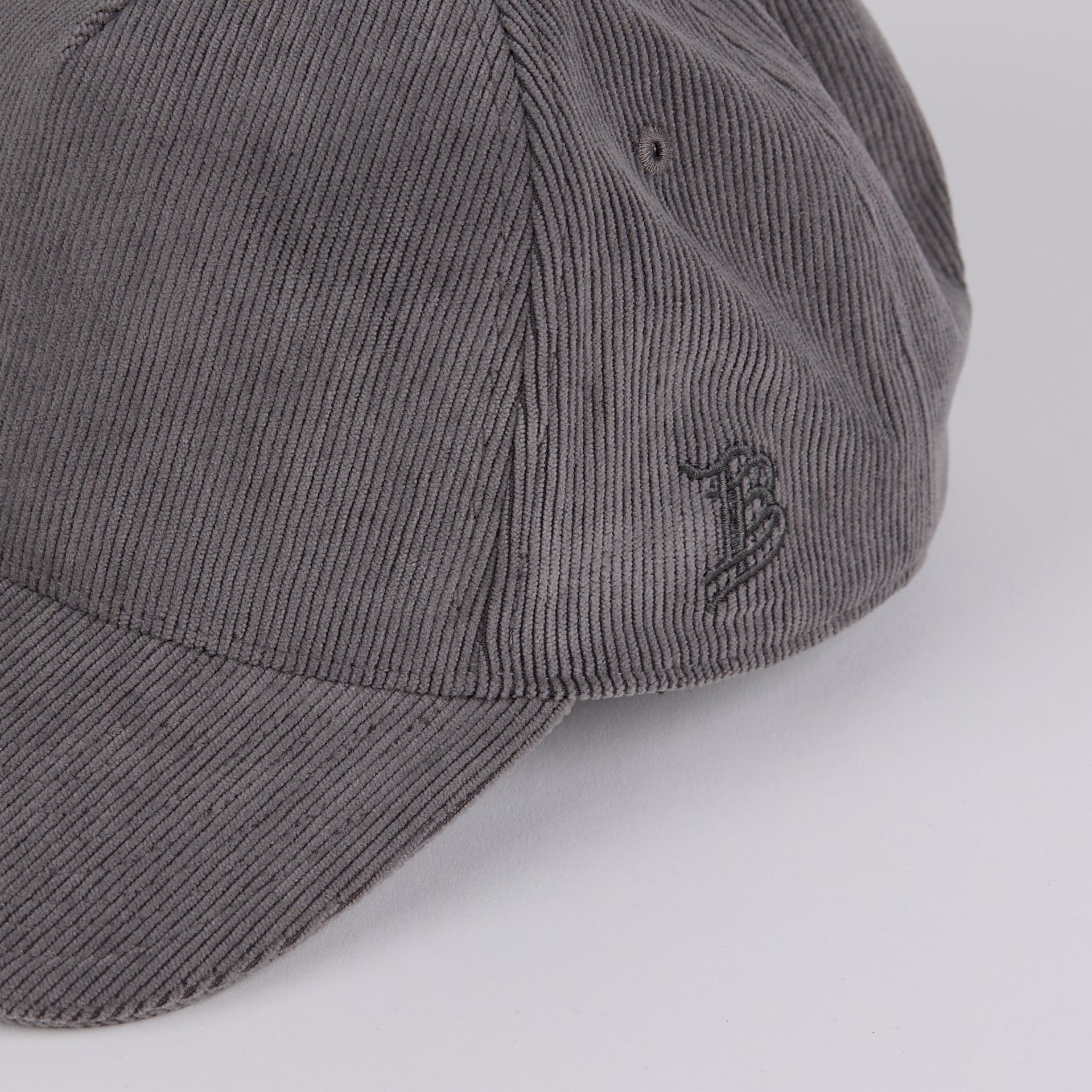 Curved 5 Panel Corduroy Charcoal
