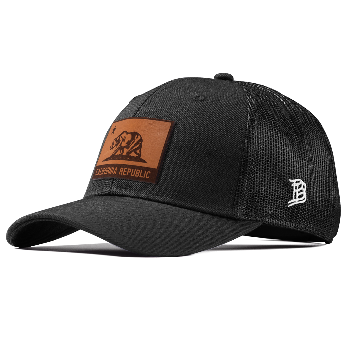California 31 Curved Trucker Black