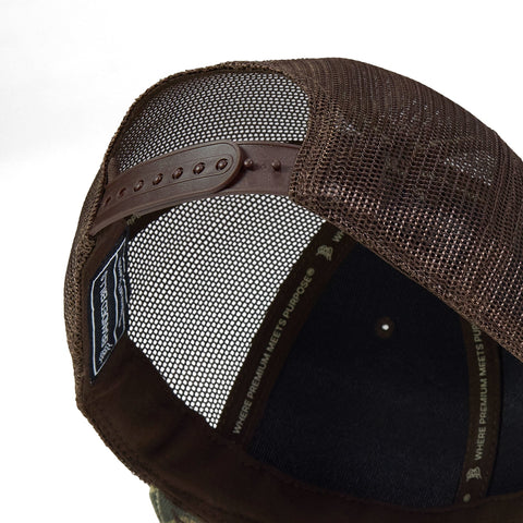 Bare Curved Trucker