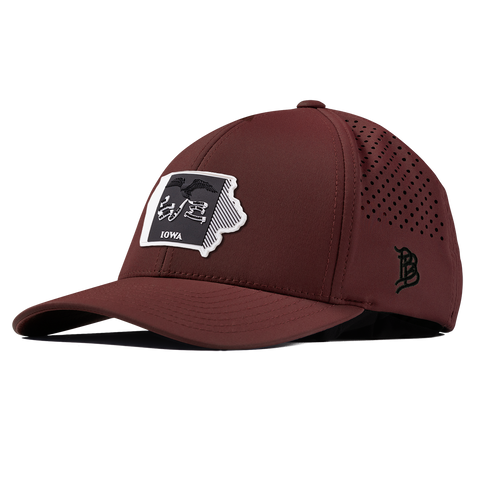 Iowa Vintage Curved Performance Maroon