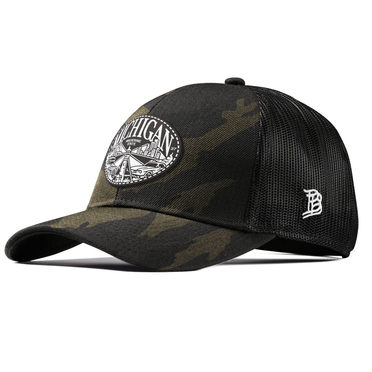 Michigan Traveler Curved Stretch Trucker Midnight Camo