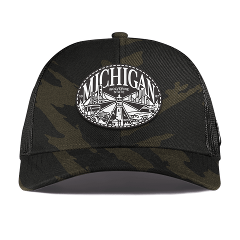 Michigan Traveler Curved Stretch Trucker Midnight Camo