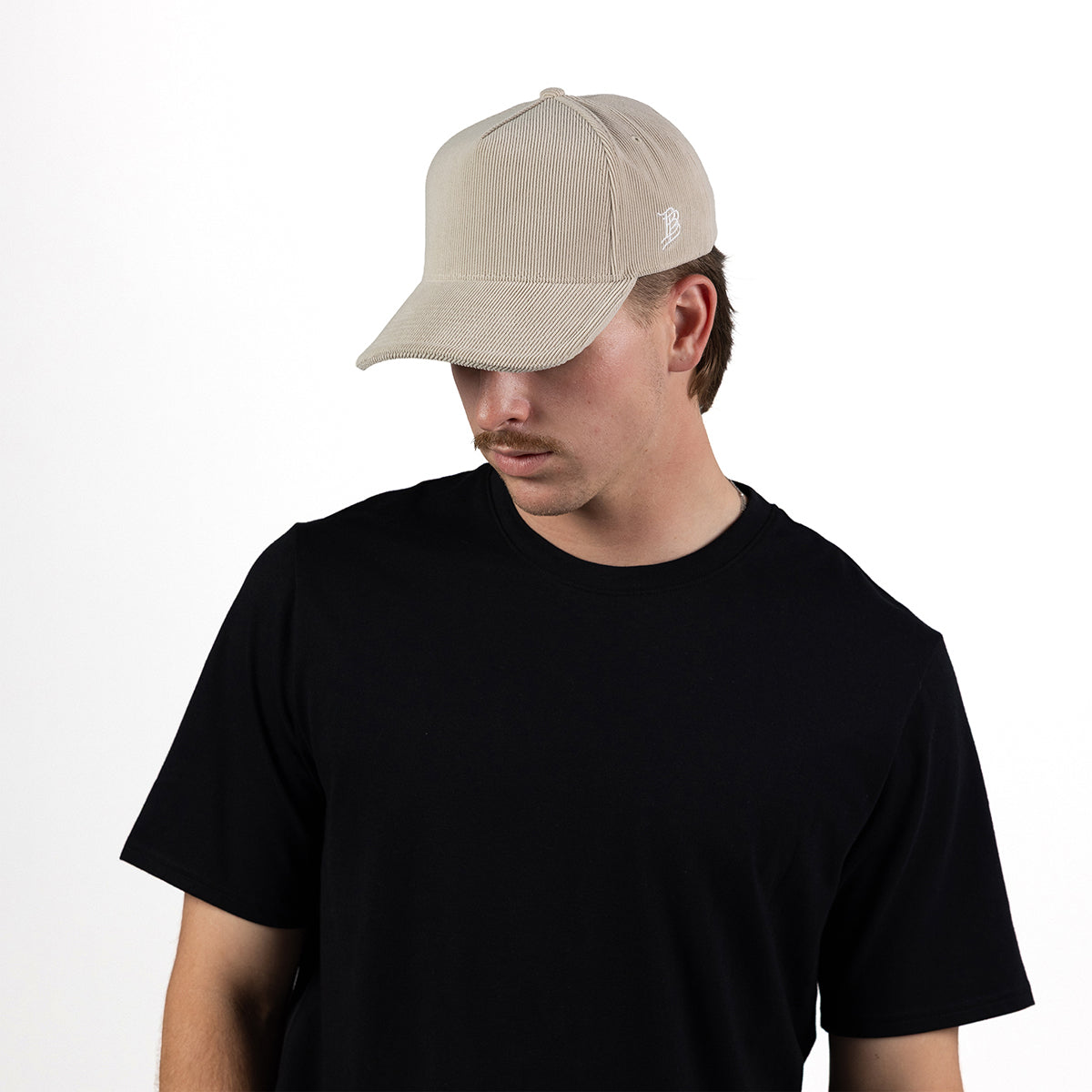 Bare Curved 5 Panel Corduroy Dark Beige
