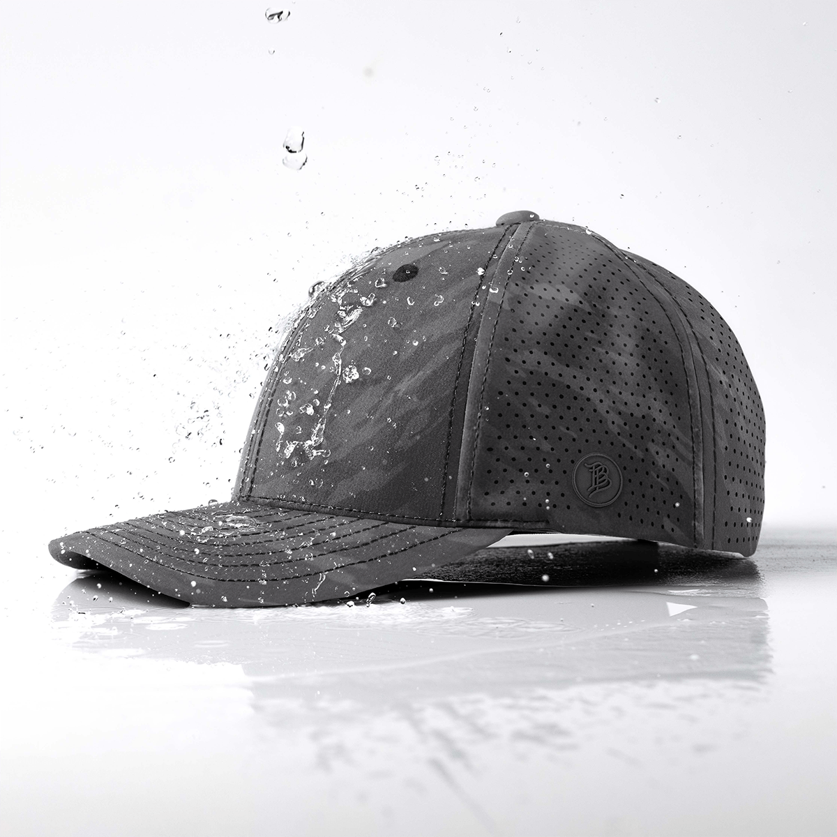 Bare Elite Curved Water Charcoal Camo