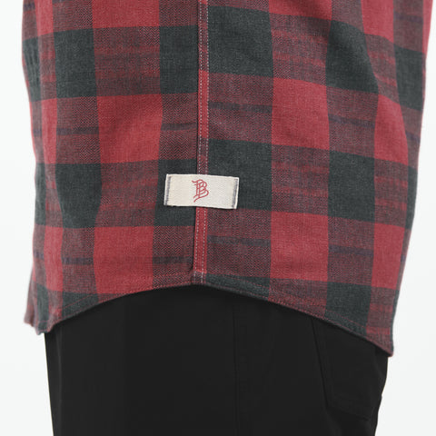 Myca™ Plaid Button-Up Hem Red