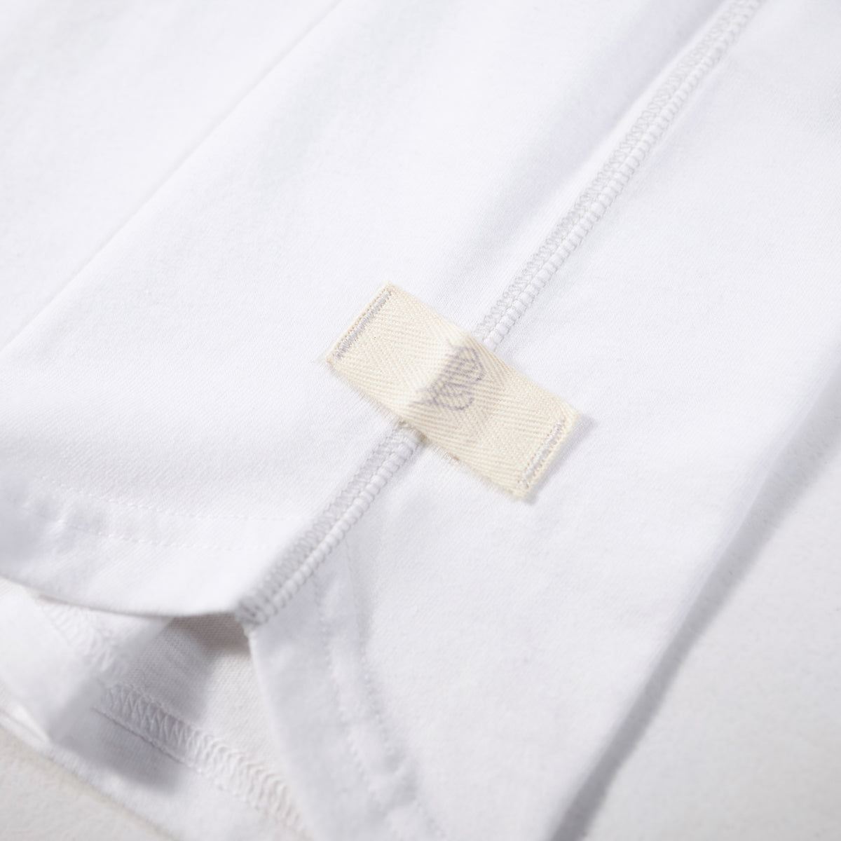 Cortaro™ Polo Label White