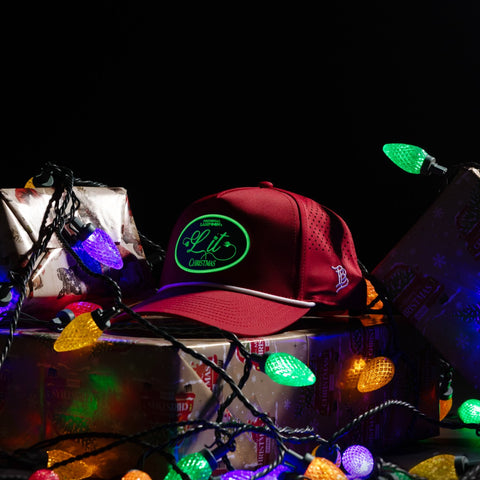 National Lampoon "Lit Christmas" Curved Performance Red, Black