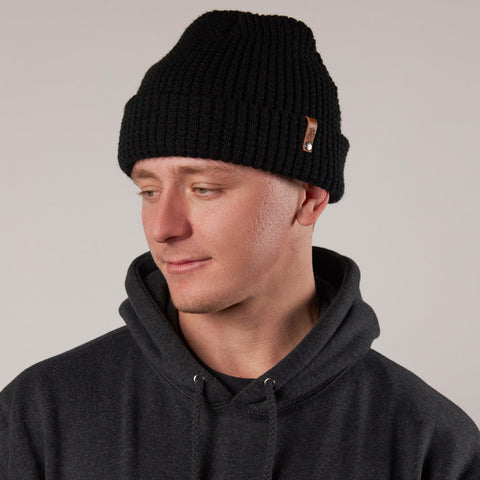 Bare Elite Beanie Male Model Black