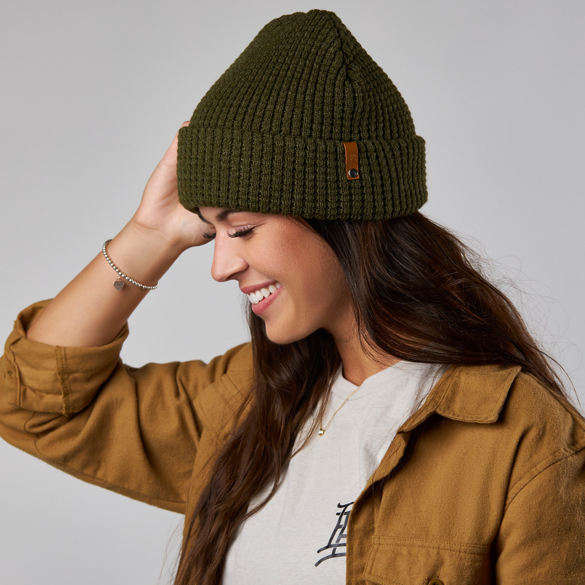 Bare Elite Beanie Female Model Loden