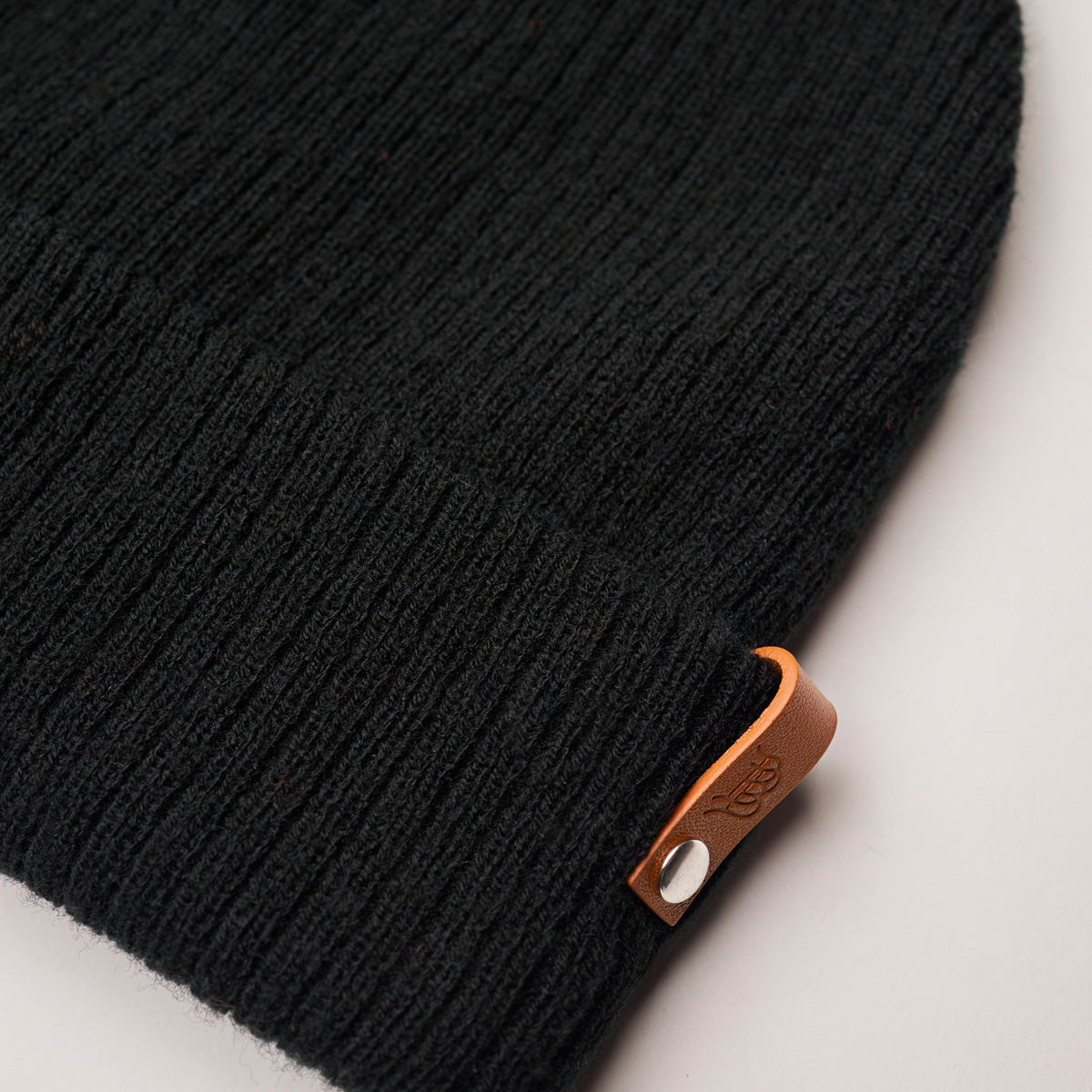 Bare Essential Beanie Detail Black